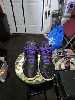 Nike LeBron 22 Blacklight Black Laser Fuchsia Men's Size 12  Good Condition 