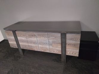 TV Stand / Drawer
