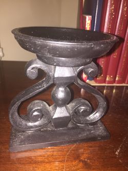 Iron candle holder