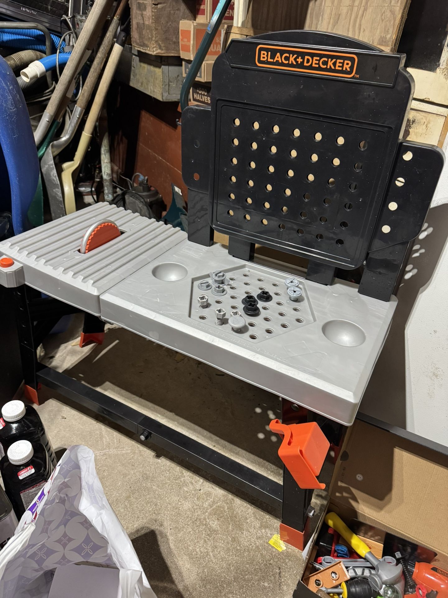 Black And Decker Workbench