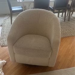 Babyletto Boucle Swivel Glider