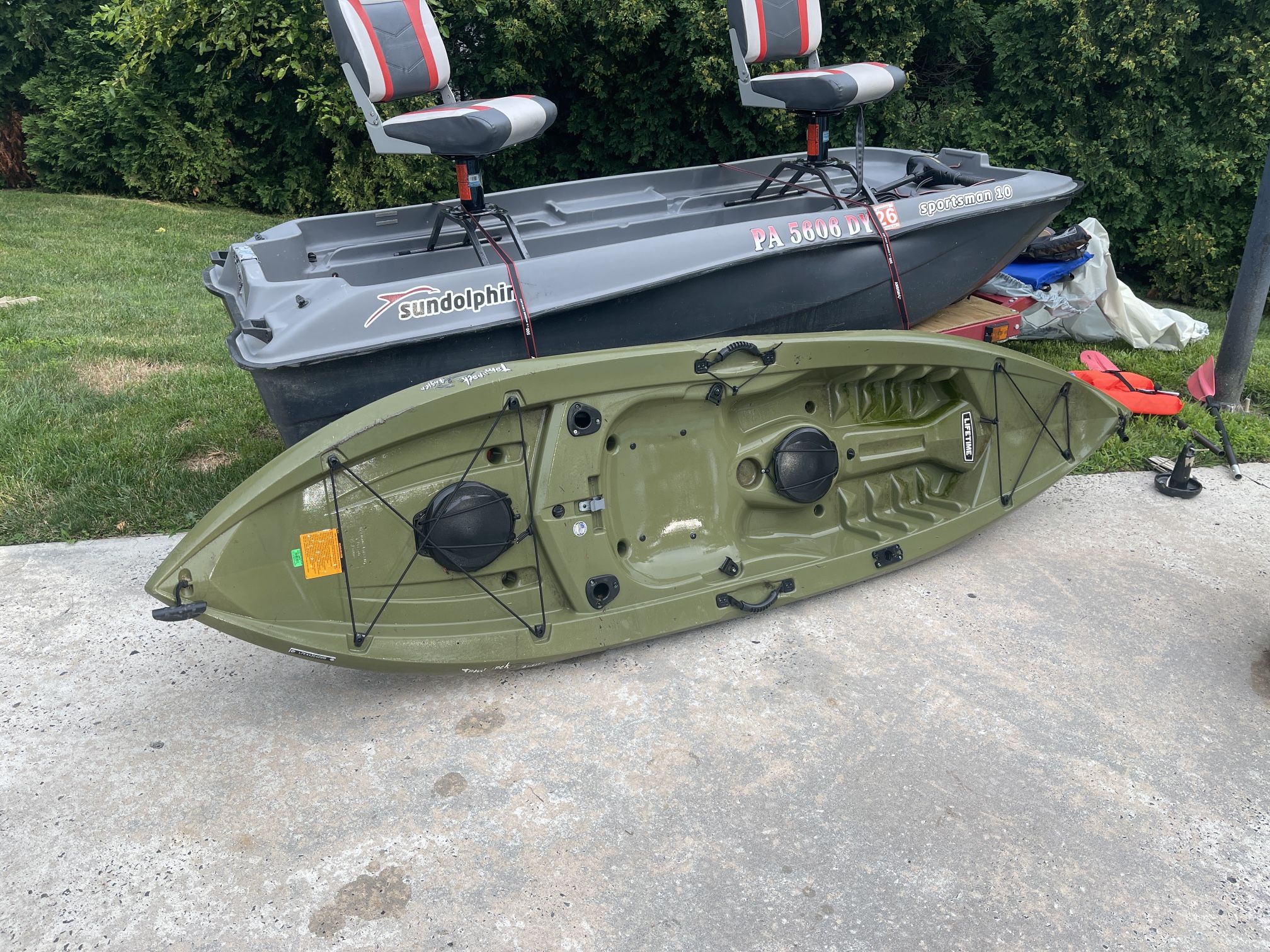 Sun Dolphin Sportsman 10