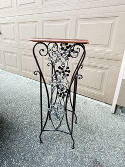 End Table/Plant Stand
