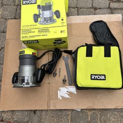 RYOBI  8.5 AMP 1-1/3 PEAK HP FIXED BASE CORDED ROUTER