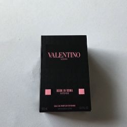 Valentino Born In Roma Intense 