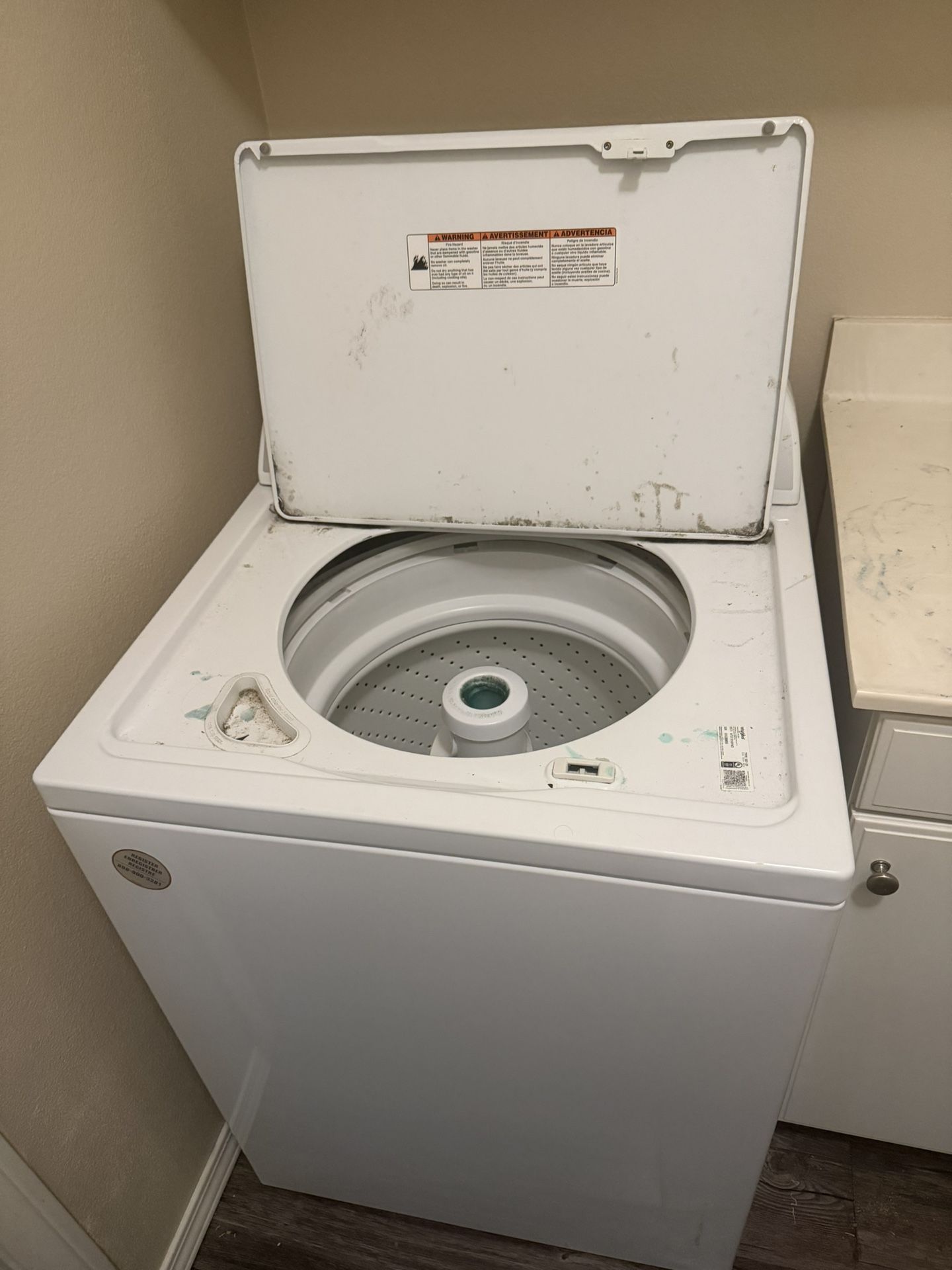 Fridge/ Washer& Dryer 