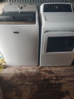 Washer and dryers working