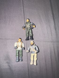 6 Mega Construx Call of Duty Action Figures Lot