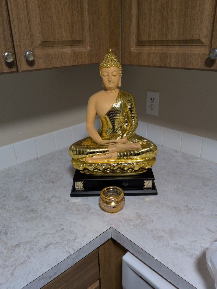 Buddha Statue