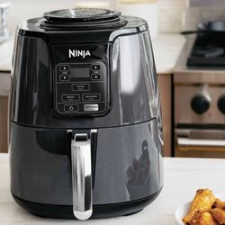NINJA AIR FRYER - BRAND NEW IN BOX