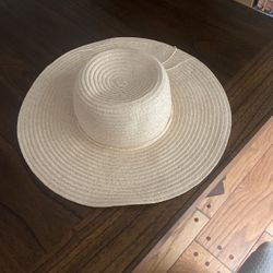 Beautiful Women’s Straw Hat