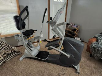 Octane XR6 Seated Elliptical 950$ obo