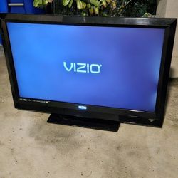 Vizio 40 Inch TV 