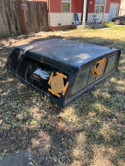 Leer Truck Shell