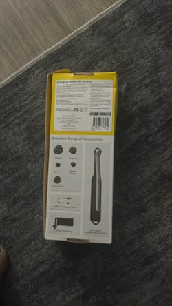 Cordless spin scubber