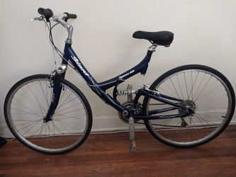 Giant Full Suspension Bike-Large 22" Frame-27c-24 Speed