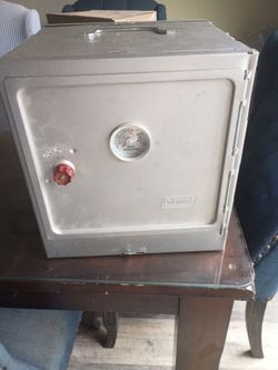 Coleman Camping Oven