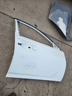Nissan Altima  Right  Passenger  Door front oem