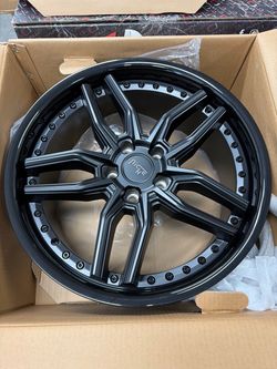 19” niche wheels staggered 5x114.3