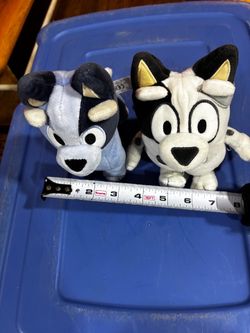 Pair of Bluey stuffed dolls