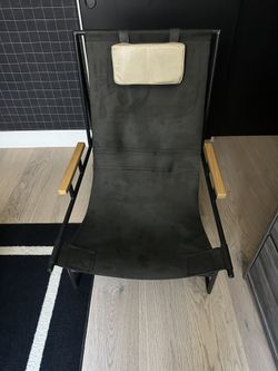 Contemporary Design Leather/Metal designer Arm chair