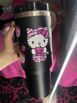 Hello kitty Water Bottle