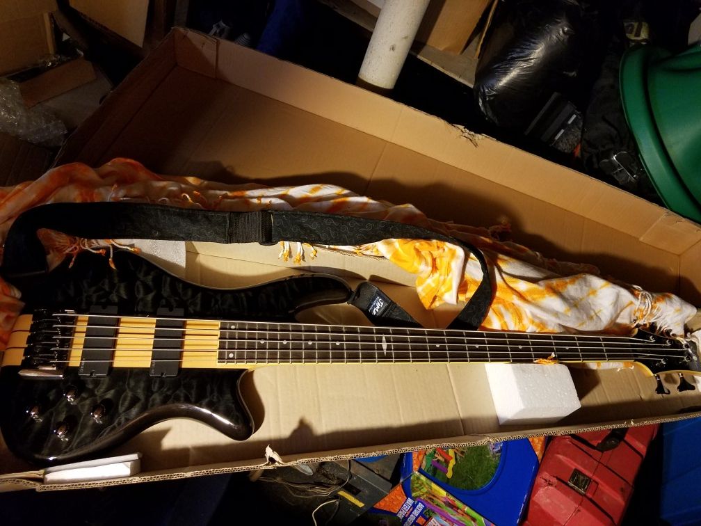 Schecter Stiletto Elite 5 Electric Bass Guitar