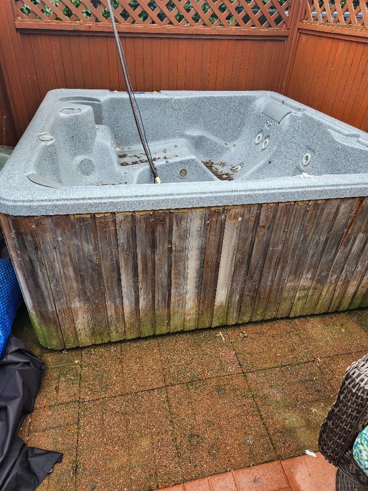 Six person hot tub