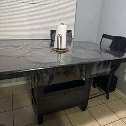 Dining Table Set