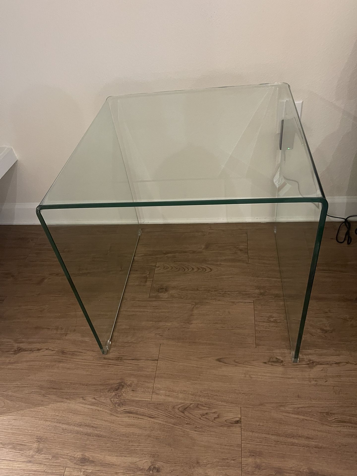Glass End Cap Table