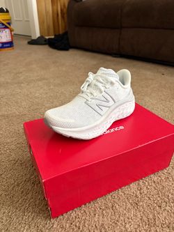 New balance working shoes for woman