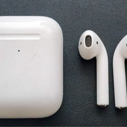 Apple Airpods (2nd generation)