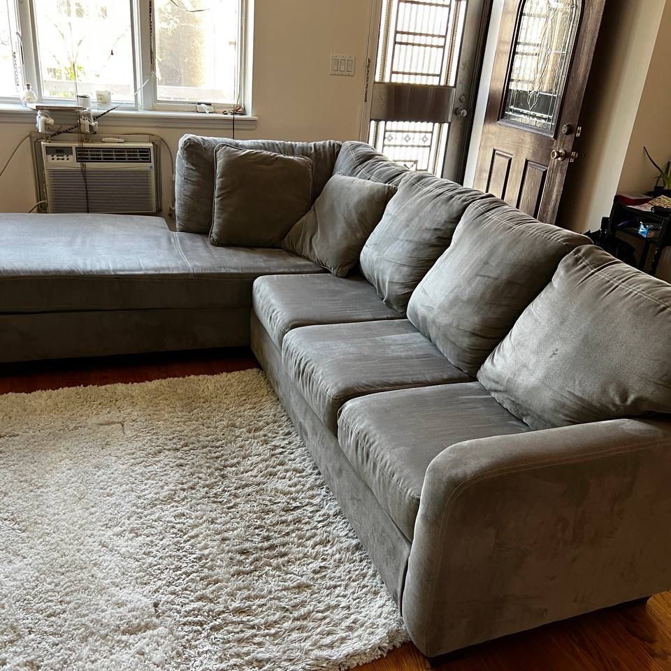 Couch, Sofa