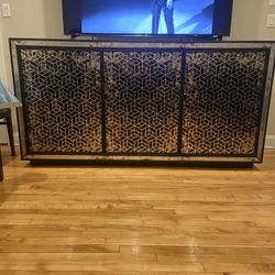 Side Board/ Storage/ TV Stand 