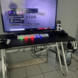 Gaming Setup (Read Bio)