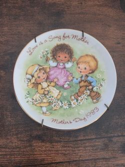 Vintage Avon Collector's Plate 5