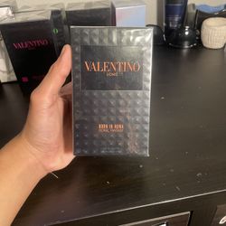 Valentino Coral Fantasy OPEN TO OFFERS ‼️‼️