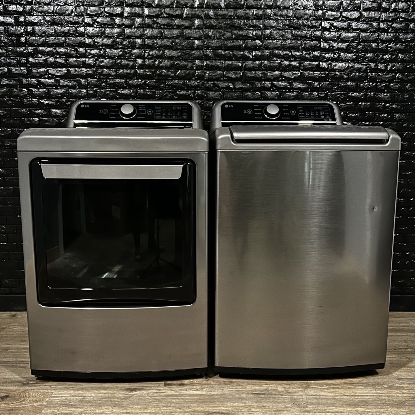 LG Washer & Dryer w/Warranty! R1606A & R1605A