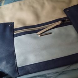 6 Women's Purses & 4 Makeup Bags & 4 Mens Wsllets