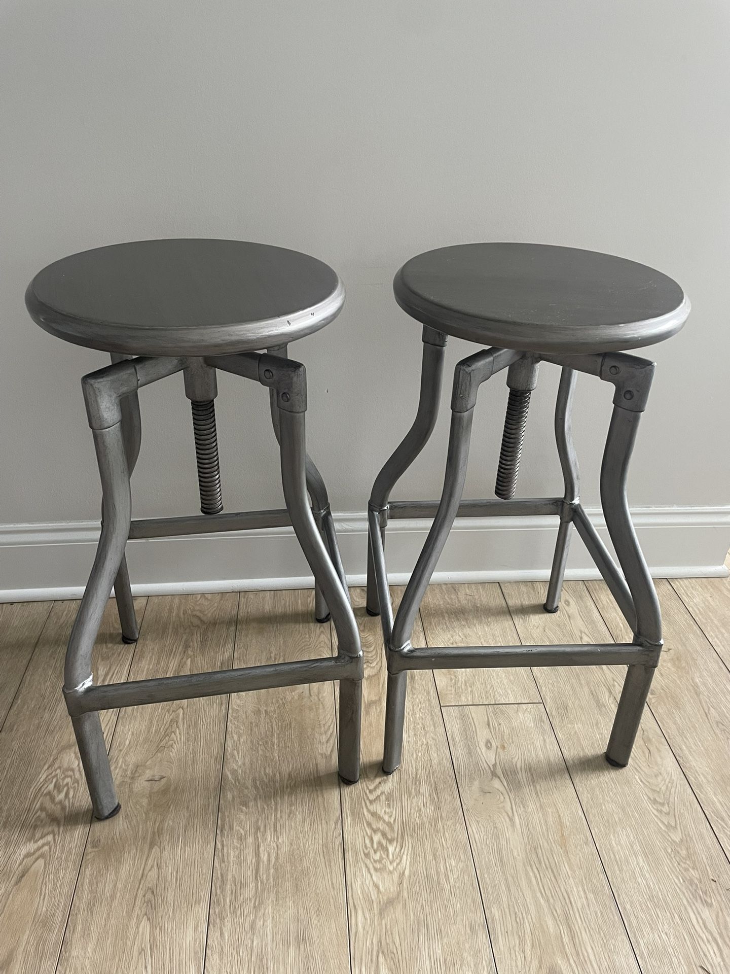 Crate & Barrel Turner Gunmetal Backless Adjustable Counter Stools