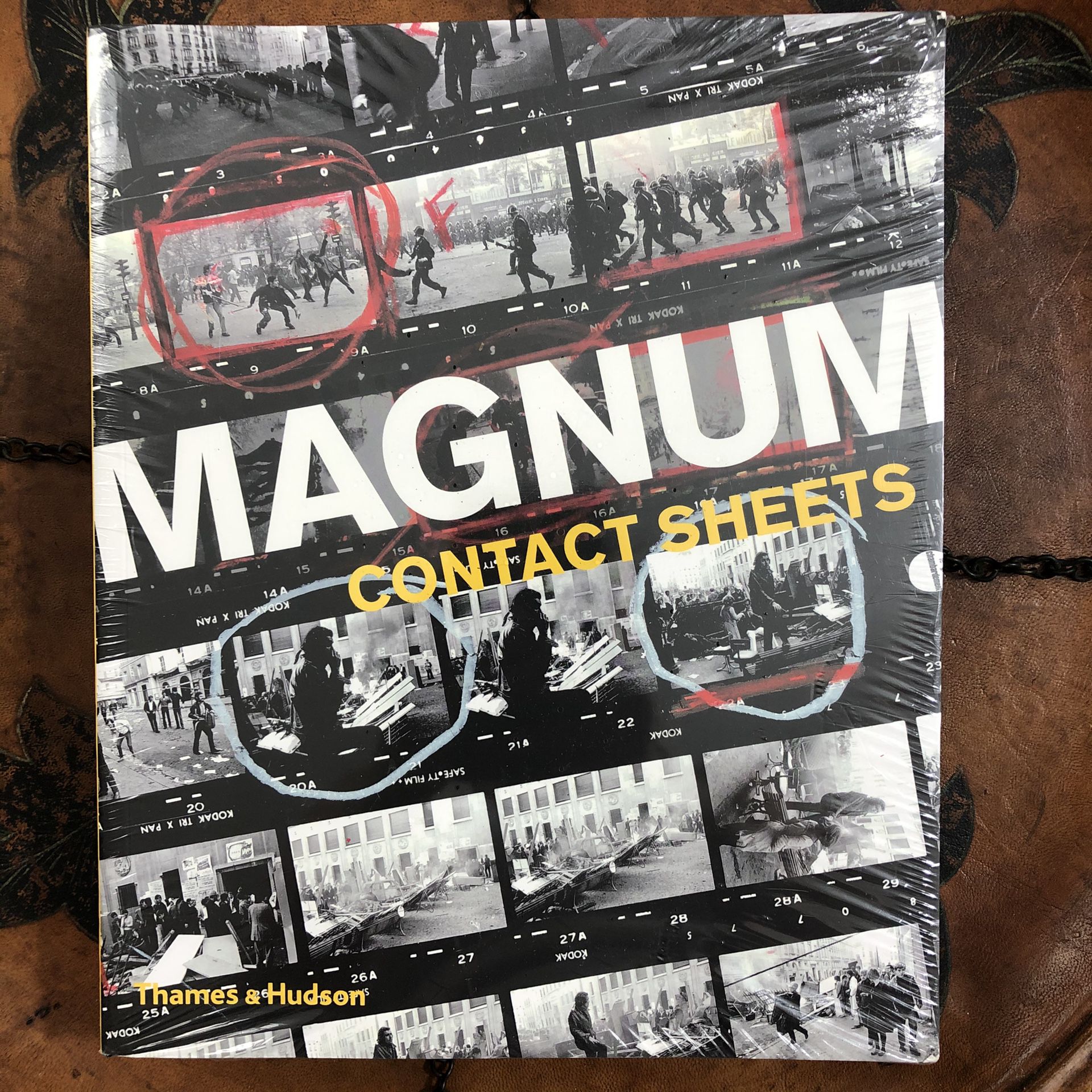 Magnum Contact Sheets Book