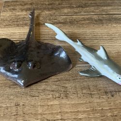 Vintage Rare Collectable Devil Fish Manta Ray & Great White Shark Sealife toy