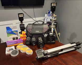 Nikon F5 camera kit