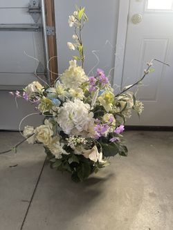 Rent Or Purchase Artificial Flowers Make A Reasonable Offer