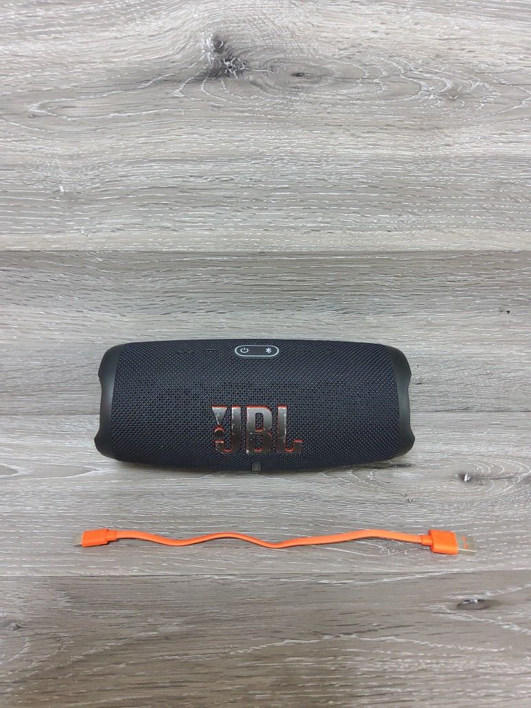 Jbl Charge 5 Portable Bluetooth Speaker Black With Charger 