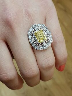 Top grade created Canary and Cubic Zirconia CZ simulated diamond engagement ring size 5