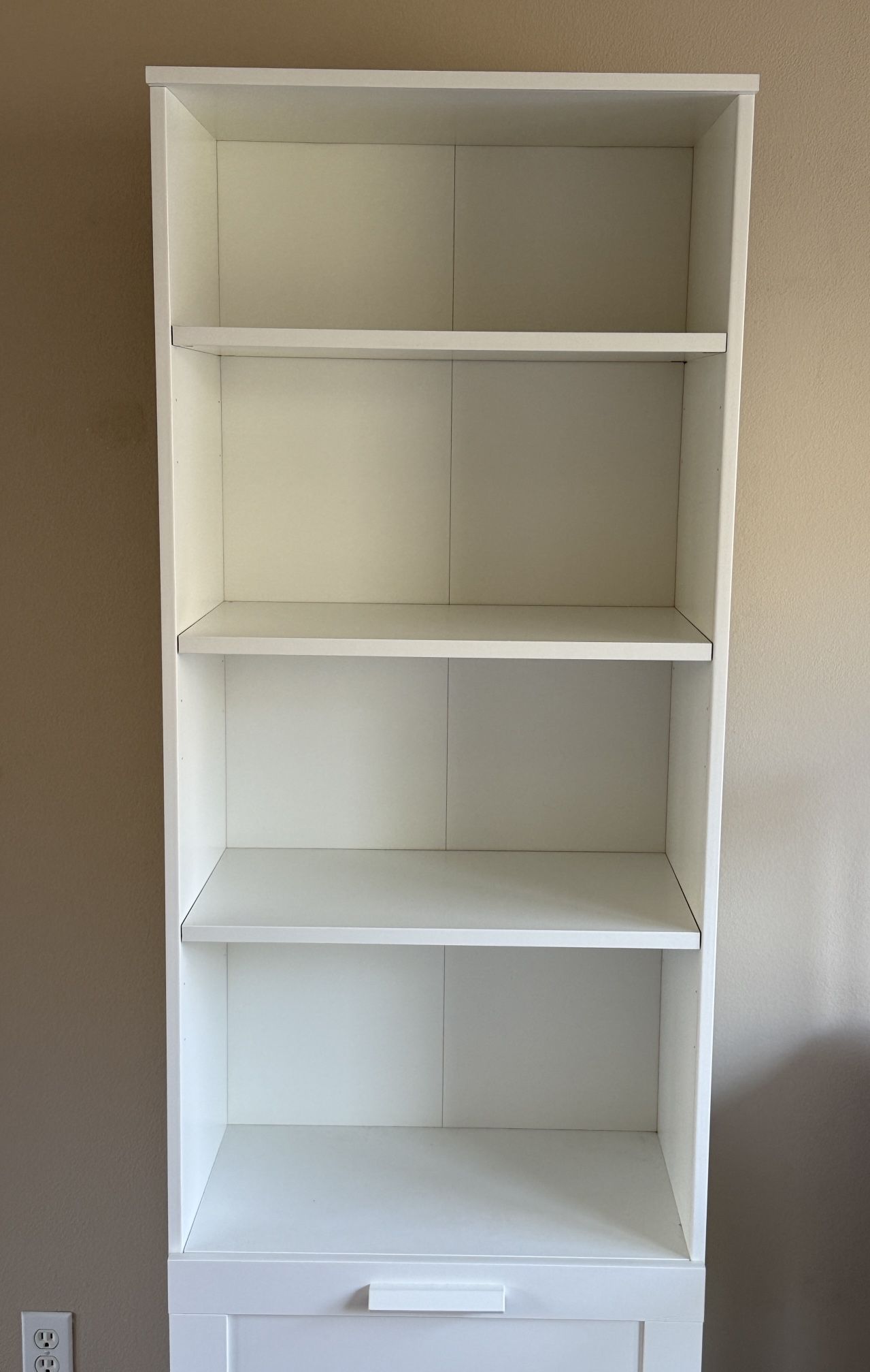IKEA Brimnes bookcase White Like New