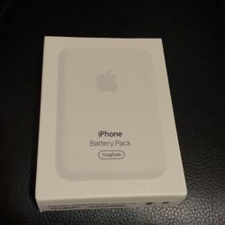 iPhone MagSafe Portable Charging Bank