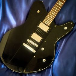 Schecter Ultracure Electric Guitar Gloss Black Made In Korea, Neck Through