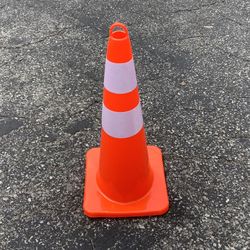 28 Inch Rubber Cones